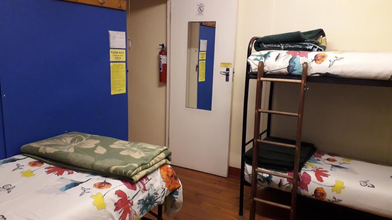 Zoete Inval Hostel Hermanus Ngoại thất bức ảnh