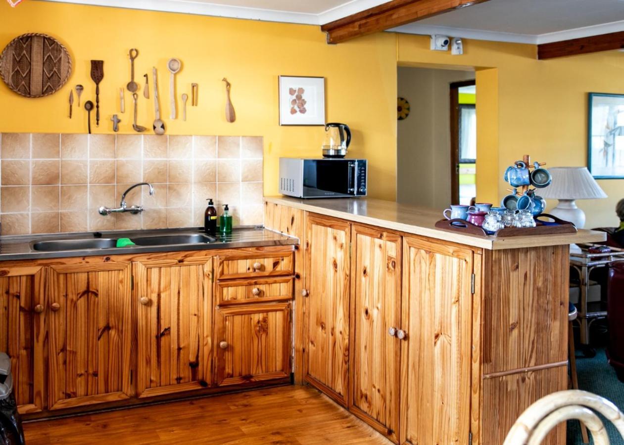 Zoete Inval Hostel Hermanus Ngoại thất bức ảnh