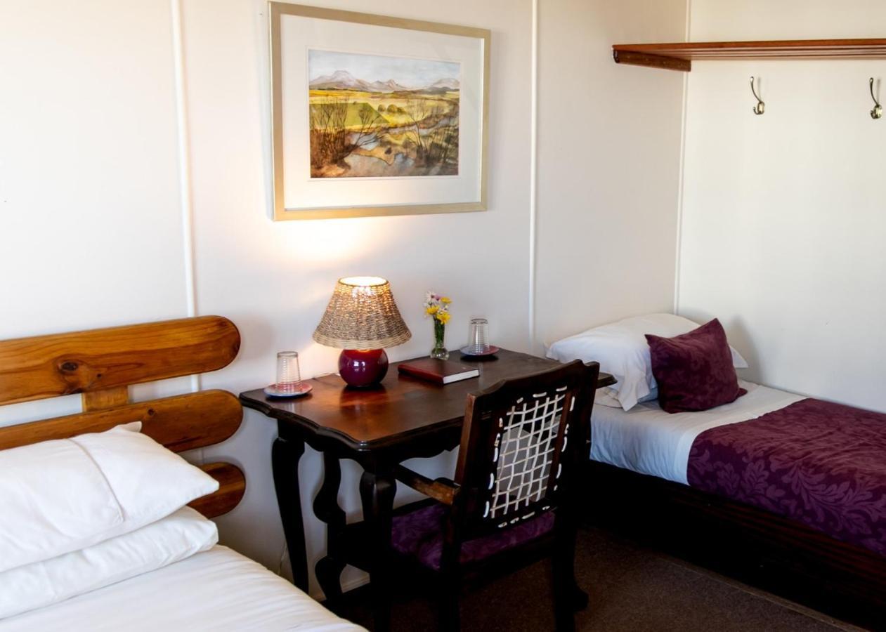 Zoete Inval Hostel Hermanus Ngoại thất bức ảnh